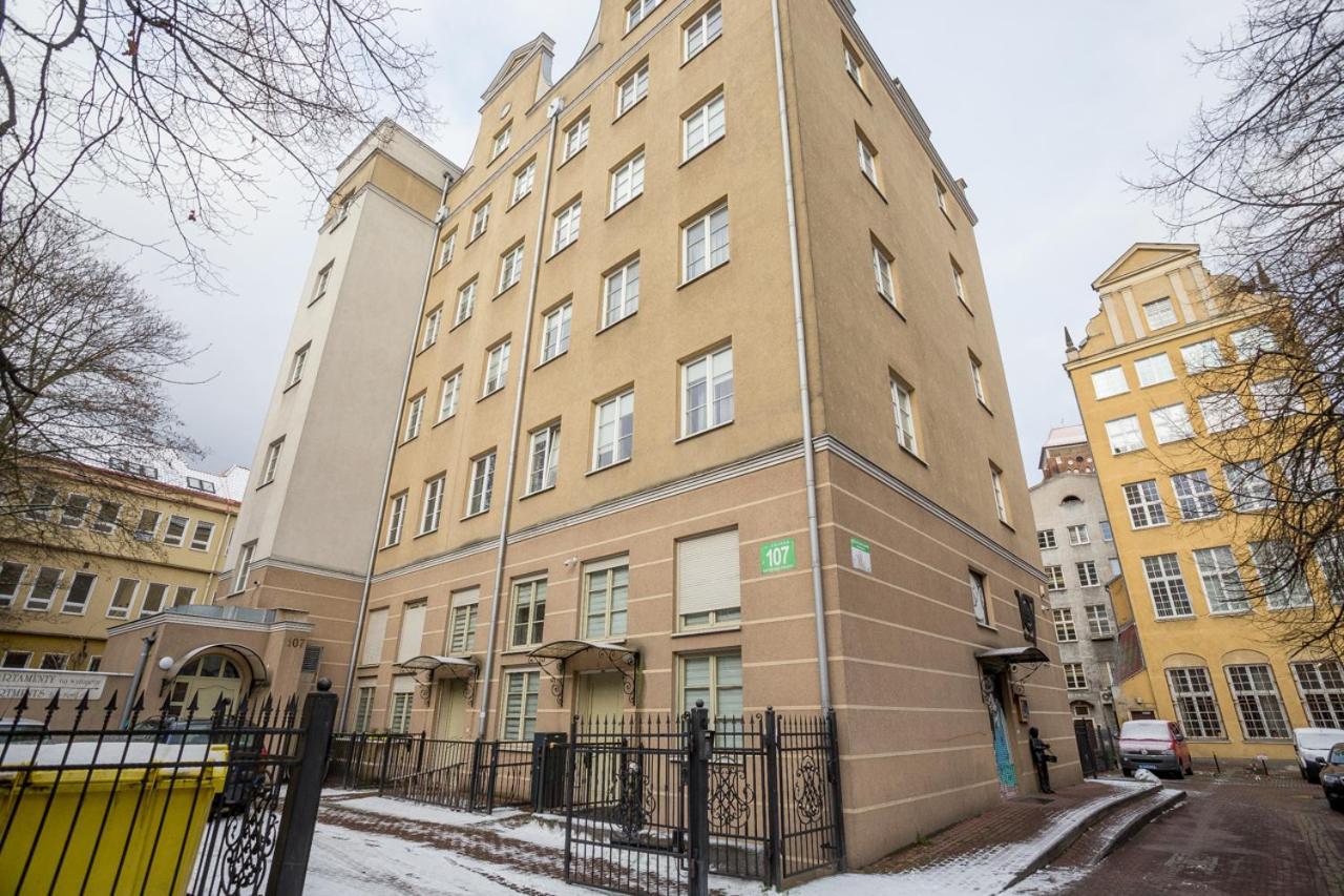 Apartament Cichy Zakatek Obok Fontanny Neptuna Гданск Екстериор снимка